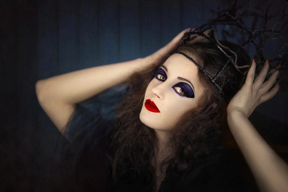 código Morse Absorbente billetera Maquillaje de vampiro fácil y en casa para Halloween | Blog de Arenal