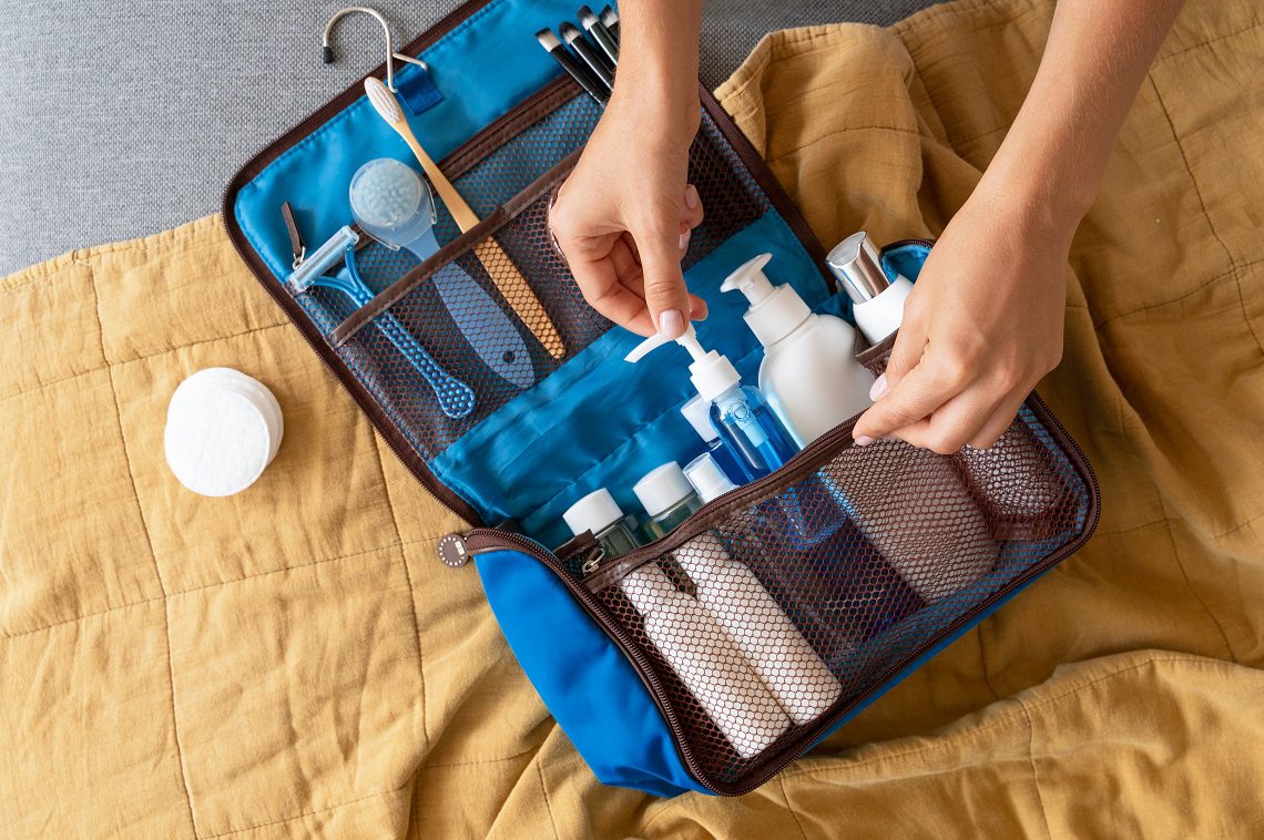Cuántos perfumes puedo llevar en la maleta de mano: Normativa y consejos