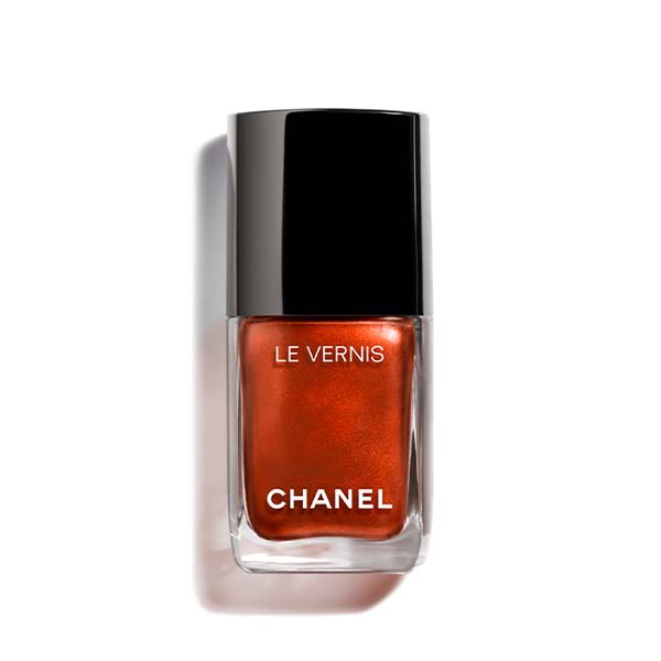 LE VERNIS