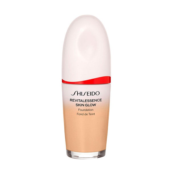 Revitalessence Skin Glow Foundation SPF30 330 Bamboo