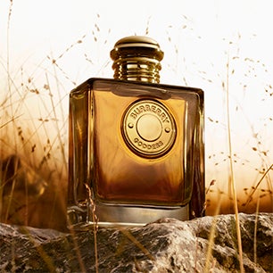 espacio-marca-burberry-goddess-colonia1-26-mb