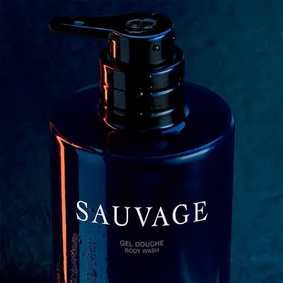 DIOR Sauvage <br> gel de ducha corporal perfumado - limpia, refresca y perfuma la piel<br> 250 ml 