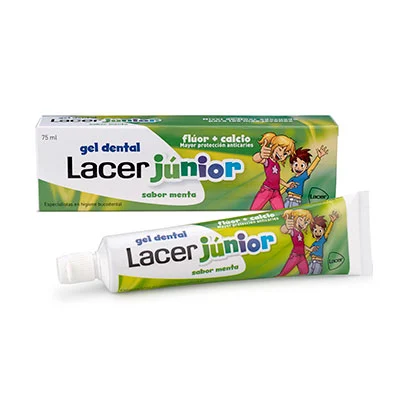 LACER Gel dentífrico junior sabor menta 75 ml 
